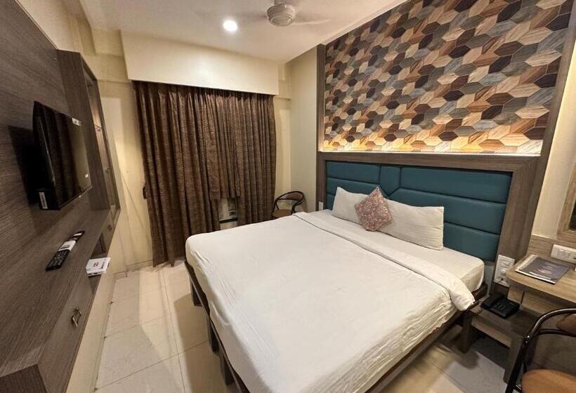 Номер Deluxe, Srikrishna Paradise Hotel Thane Navi Mumbai