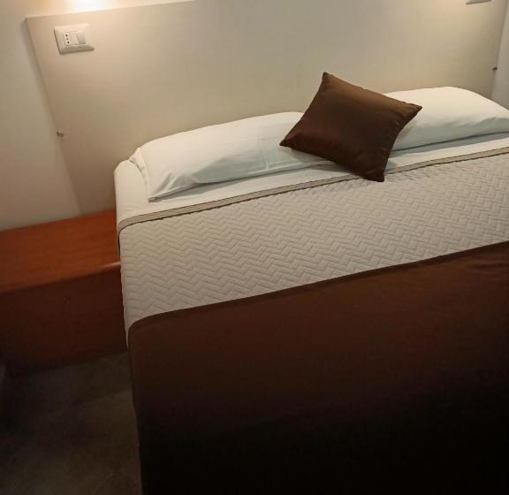 اتاق لوکس, Modular King Suite   Intera Suite 9 Posti Letto O Singole Camere Da 2 E 4 Posti Letto