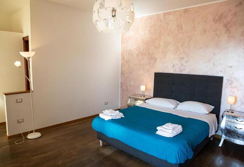 اتاق استاندارد با تخت بزرگ, B&b Villa Setharè