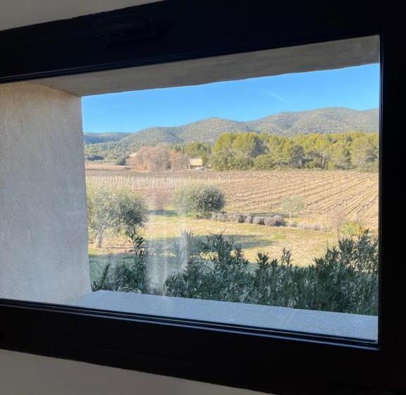 Апартаменты 1 Спальня с Балконом, Maison D Hôtes Bastide St Victor à 2,5 Kilomètres De Lourmarin