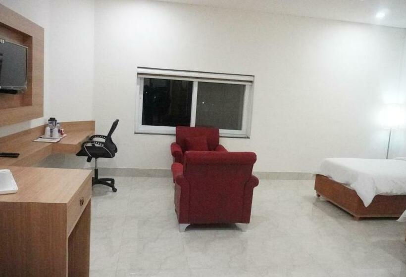 اتاق لوکس, The Rajgir Residency