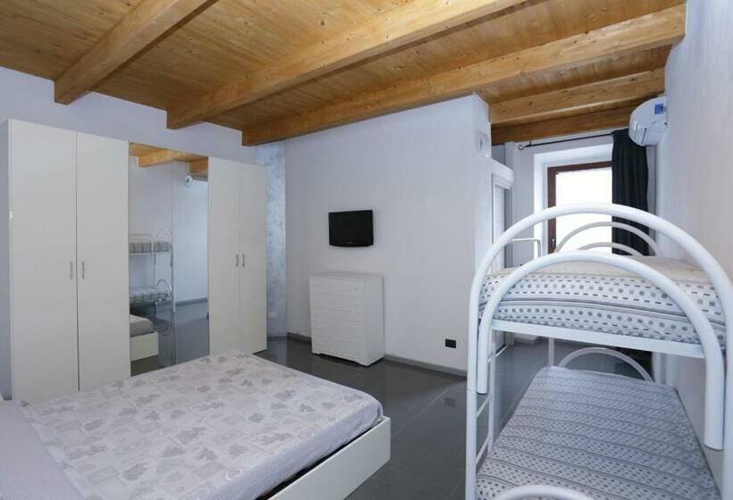 اتاق استاندارد چهار تخته, B&b L Antico Portico