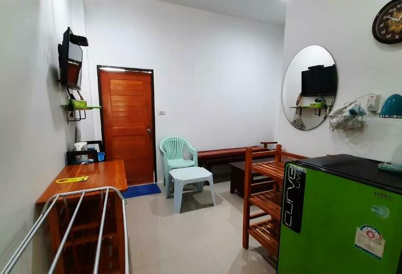 ファミリールーム, Runa Group House Samed