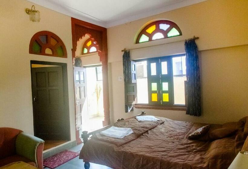 Номер Стандарт, Haveli Katkoun