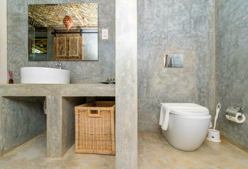 Бунгало Стандарт, D Canal House