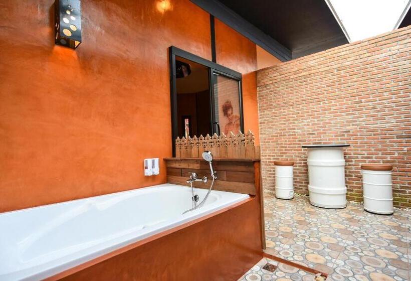 غرفة قياسية سرير كينج, Bedvilla Chiangrai