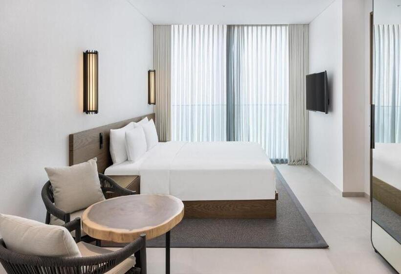 سوییت, Radisson Beach Resort Palm Jumeirah