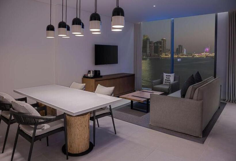 سوییت با چشم‌انداز دریا, Radisson Beach Resort Palm Jumeirah