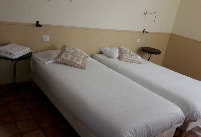 스탠다드 룸, Auberge La Table Du Curé