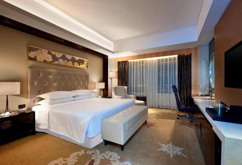 Club Room King Bed, Sheraton Daqing