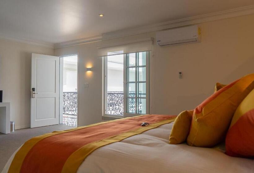 Deluxe Suite King Bed, Casa Hidalgo Hotel Boutique