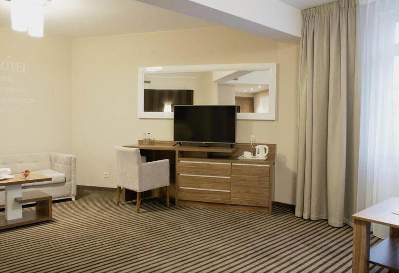 Quarto Familiar, White
