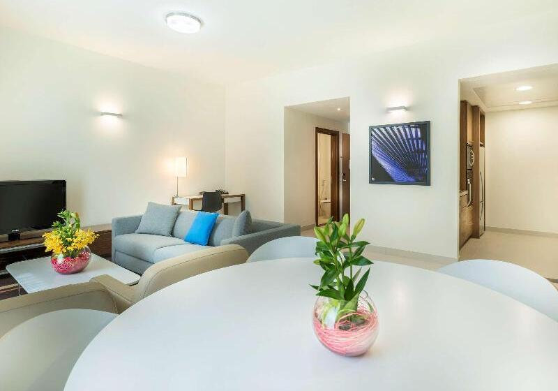 Апартаменты 3 Спальни, Adagio Abu Dhabi Al Bustan