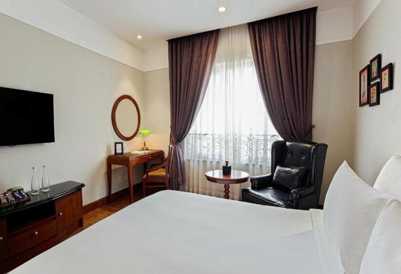 اتاق لوکس, La Siesta Classic Ma May