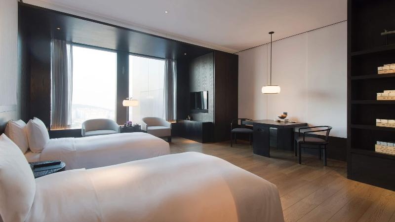 اتاق کلاب, Hyatt Regency Wuhan Optics Valley