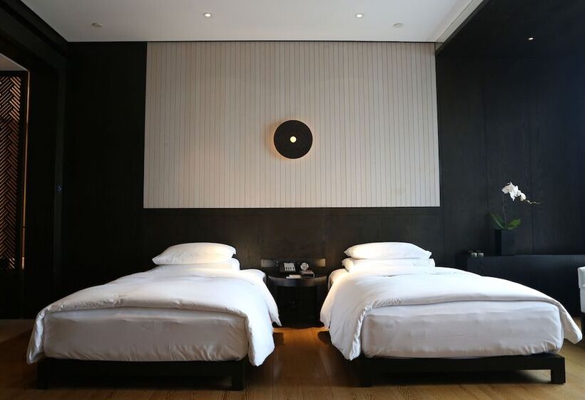 اتاق استاندارد, Hyatt Regency Wuhan Optics Valley