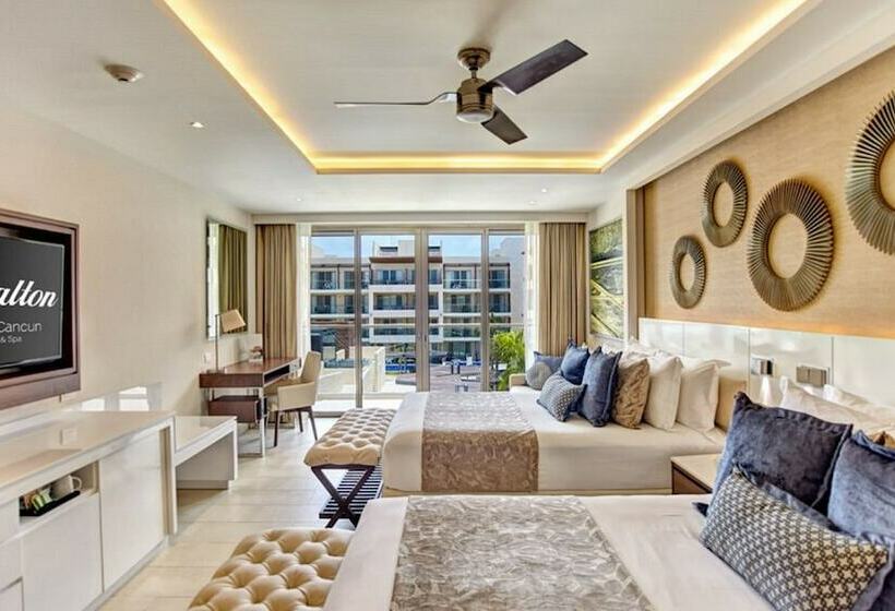 سوییت جونیور لوکس با چشم‌انداز دریا, Royalton Riviera Cancun, An Autograph Collection - All Inclusive Resort & Casino
