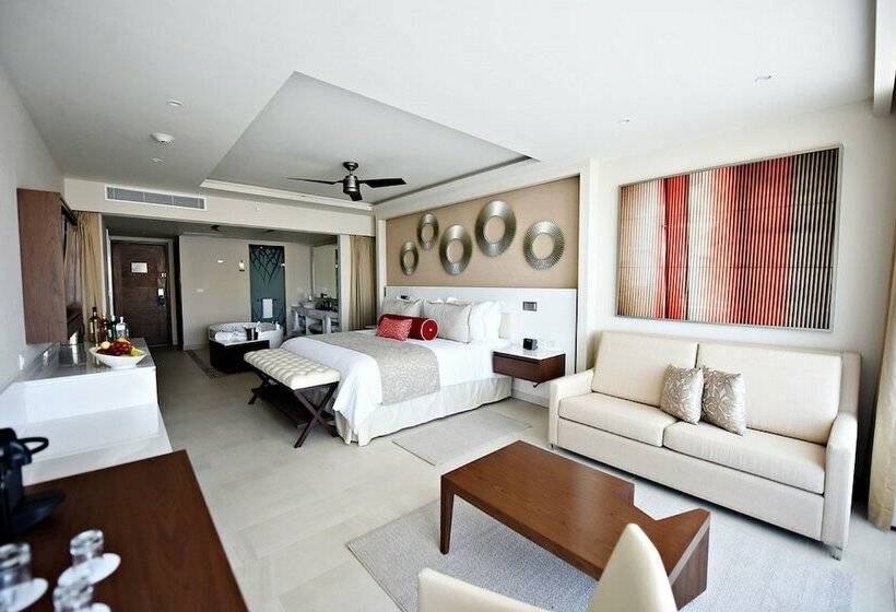سوییت جونیور لوکس با چشم‌انداز دریا, Royalton Riviera Cancun, An Autograph Collection - All Inclusive Resort & Casino