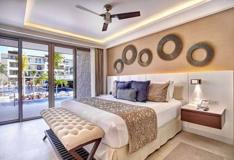 سوییت جونیور لوکس, Royalton Riviera Cancun, An Autograph Collection - All Inclusive Resort & Casino