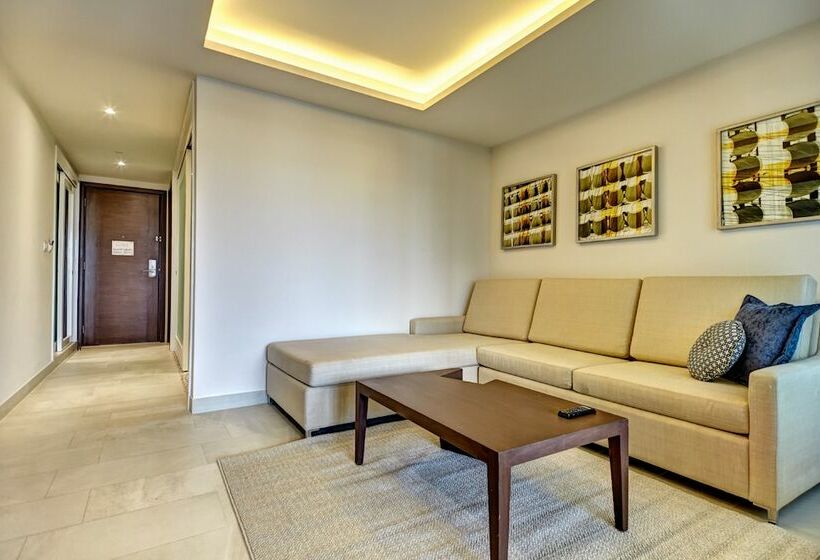 Deluxe Suite Sea View, Royalton Riviera Cancun, An Autograph Collection - All Inclusive Resort & Casino