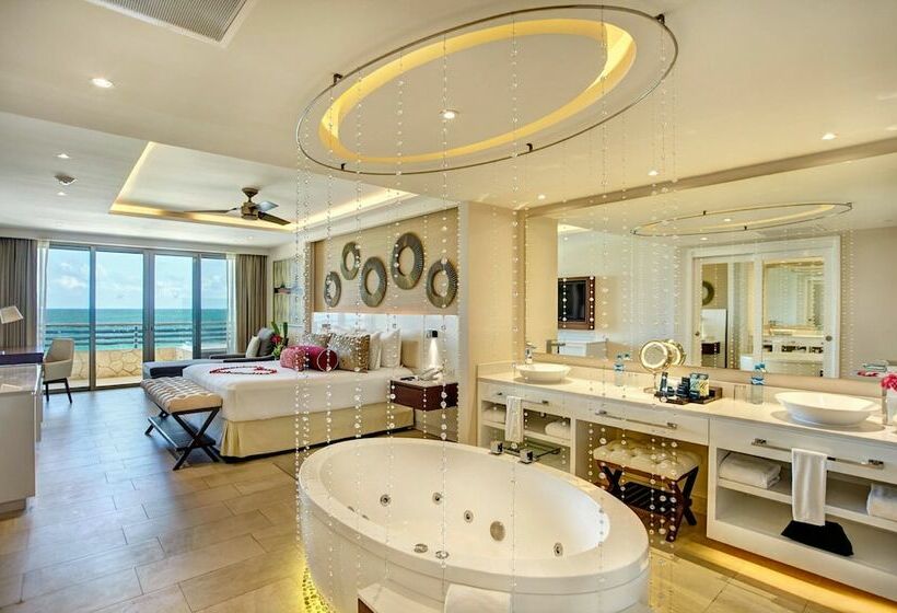 سوییت جونیور لوکس, Royalton Riviera Cancun, An Autograph Collection - All Inclusive Resort & Casino