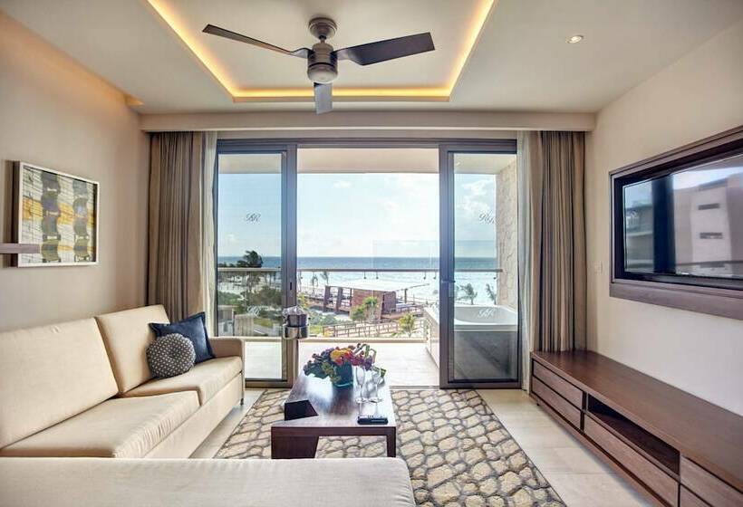 سوییت لوکس, Royalton Riviera Cancun, An Autograph Collection - All Inclusive Resort & Casino