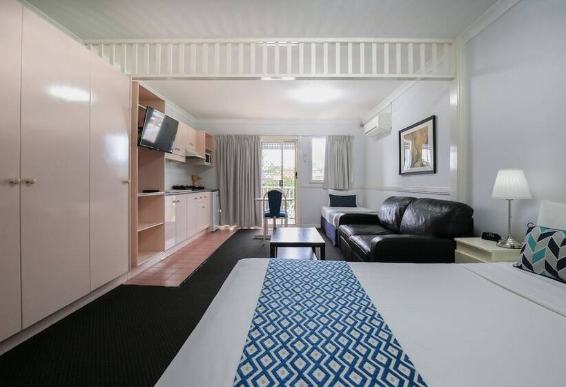 패밀리 스튜디오, Toowong Central Motel Apartments