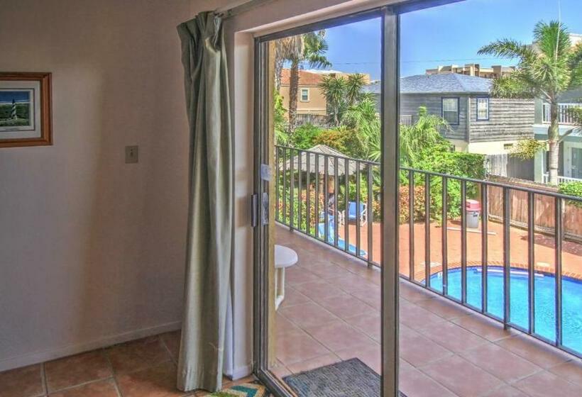 Апартаменты 2 Спальни, Ventura #202