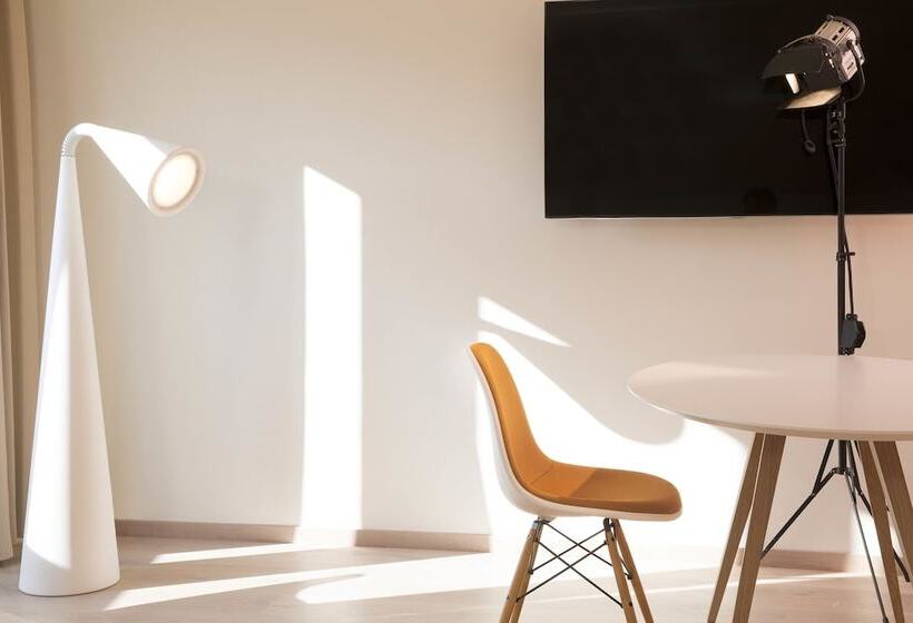 Номер Deluxe, The Passage  Urban Retreat