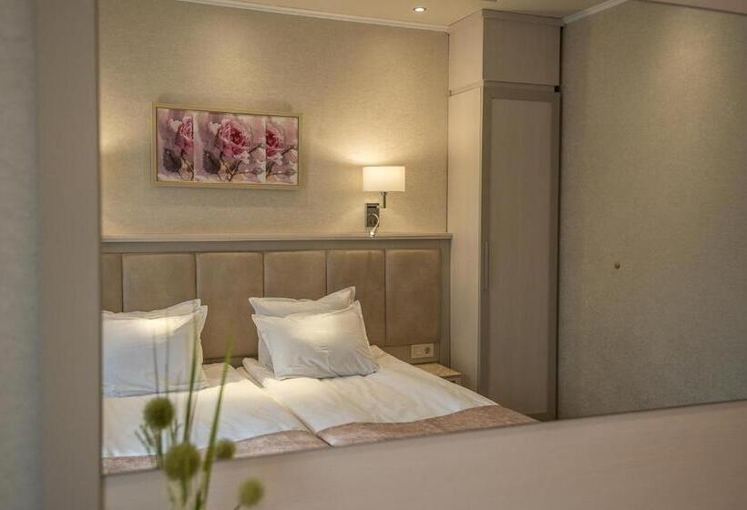 اتاق استاندارد با بالکن, Spa Hotel Armira
