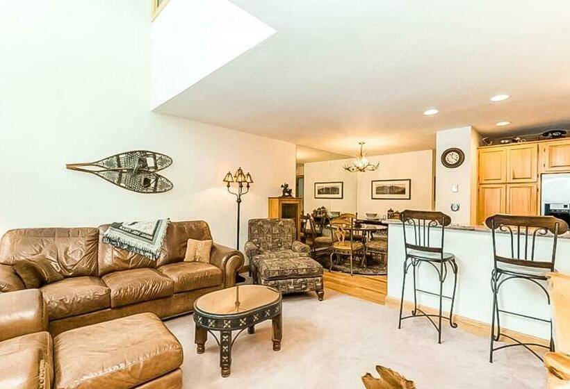 Апартаменты 3 Спальни, Cimarron Mountain Retreat