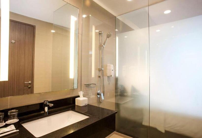 带城市景观的标准间, Holiday Inn Express Surabaya Centerpoint, An Ihg