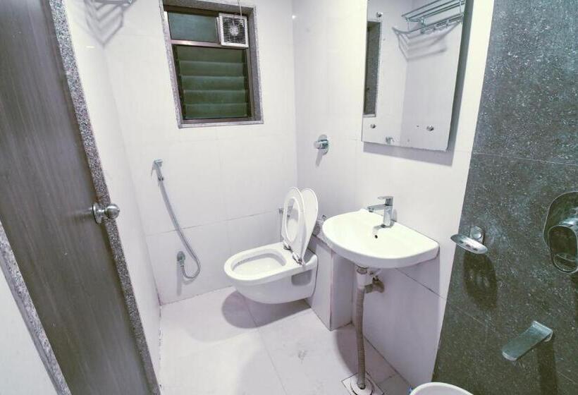Номер Deluxe, Vishnupriya Grand