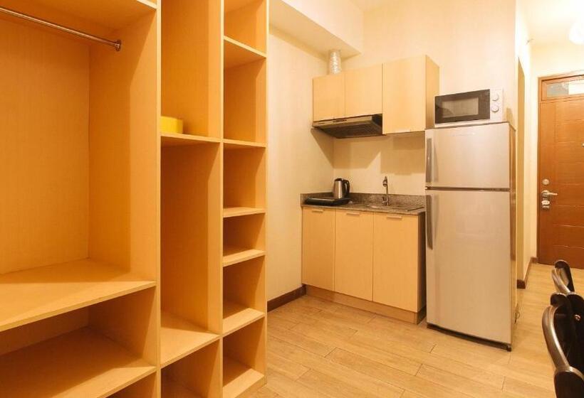 חדר דלוקס, Reddoorz Plus @ Cuarto Verde Staycation