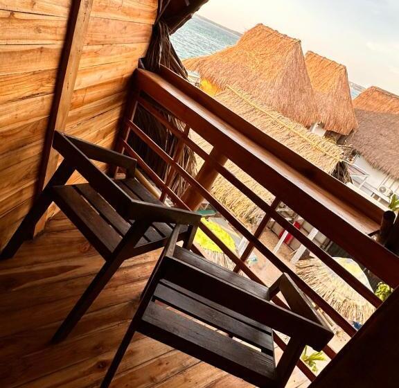 Номер Deluxe Вид на Море Боковой, Baru Hostel Club