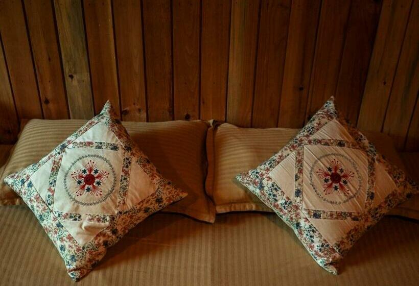 4인용 스탠다드 룸, Sunrise Farm Stays