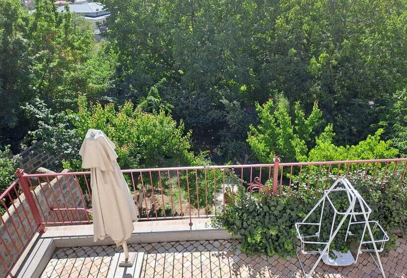 اتاق استاندارد, Hilltop Yerevan