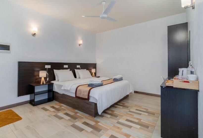 اتاق لوکس با چشم‌انداز دریا, Casaparadiso   Beach View