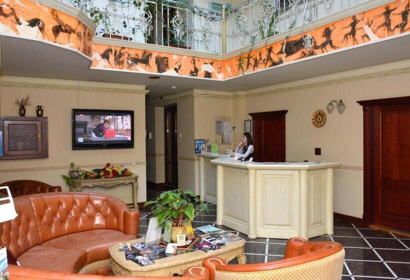سوییت جونیور راحتی, Atrium