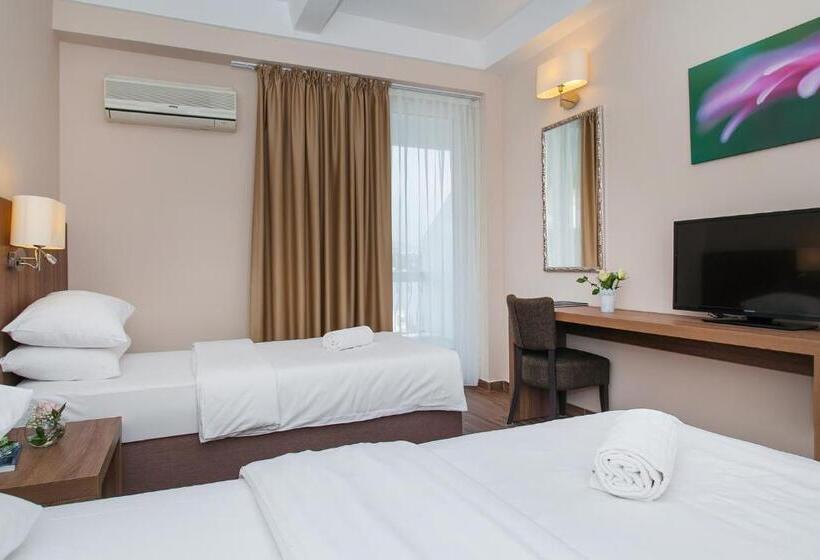 اتاق استاندارد با چشم‌انداز دریا, Sato Conference & Spa Resort