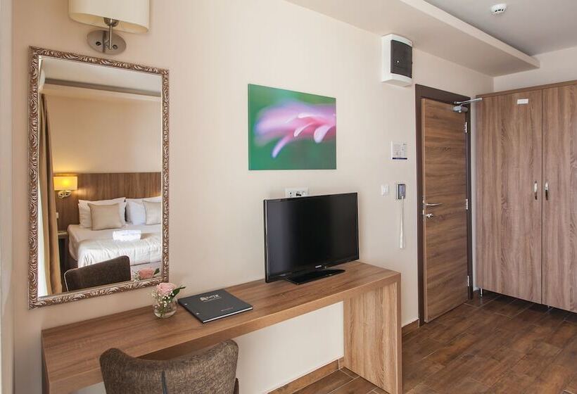 اتاق لوکس با چشم‌انداز دریا, Sato Conference & Spa Resort