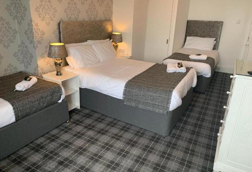 חדר משפחתי נוף לים, The Jubilee Hotel East  With Spa Facilities