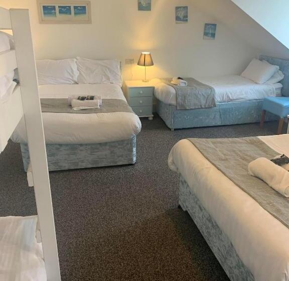 Семейный Номер, The Jubilee Hotel East  With Spa Facilities