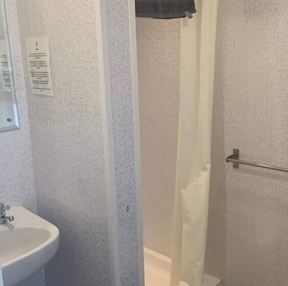 Семейный Номер, The Jubilee Hotel East  With Spa Facilities
