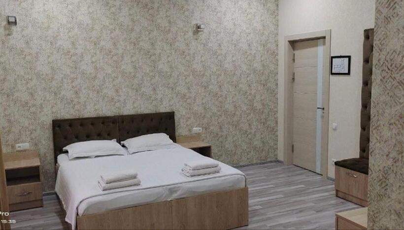 اتاق لوکس, Mazza
