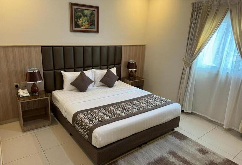 Люкс Кровать Кинг, Primotel Suites As Salamah
