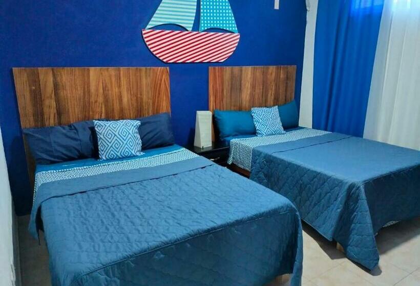 اتاق لوکس با تخت بزرگ, Boutique Cvc