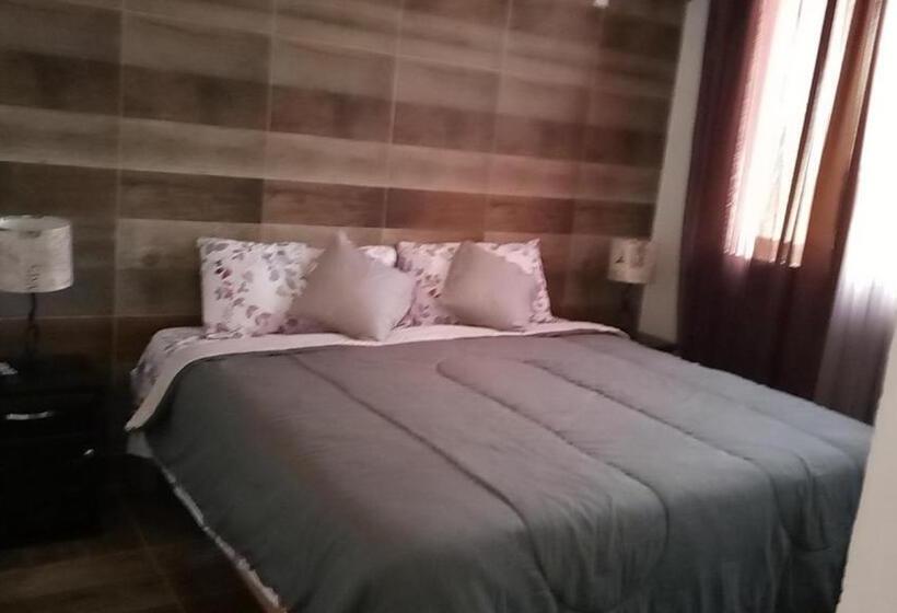اتاق لوکس با تخت بزرگ, Boutique Cvc