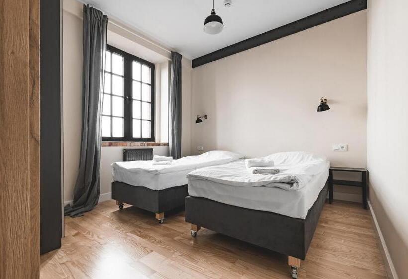Апартаменты Deluxe 1 Спальня, Aparthotel Stara Przędzalnia