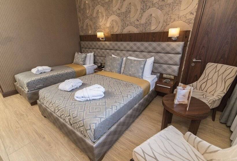 اتاق استاندارد سه نفره, Midmar Deluxe
